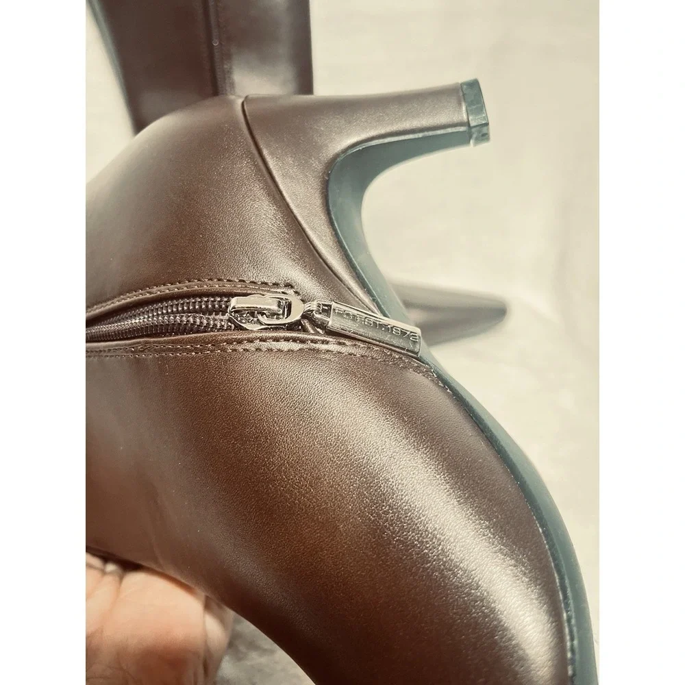 French Connection Becky Kitten Heel Boots Women's Size 7– Full Zip Never worn